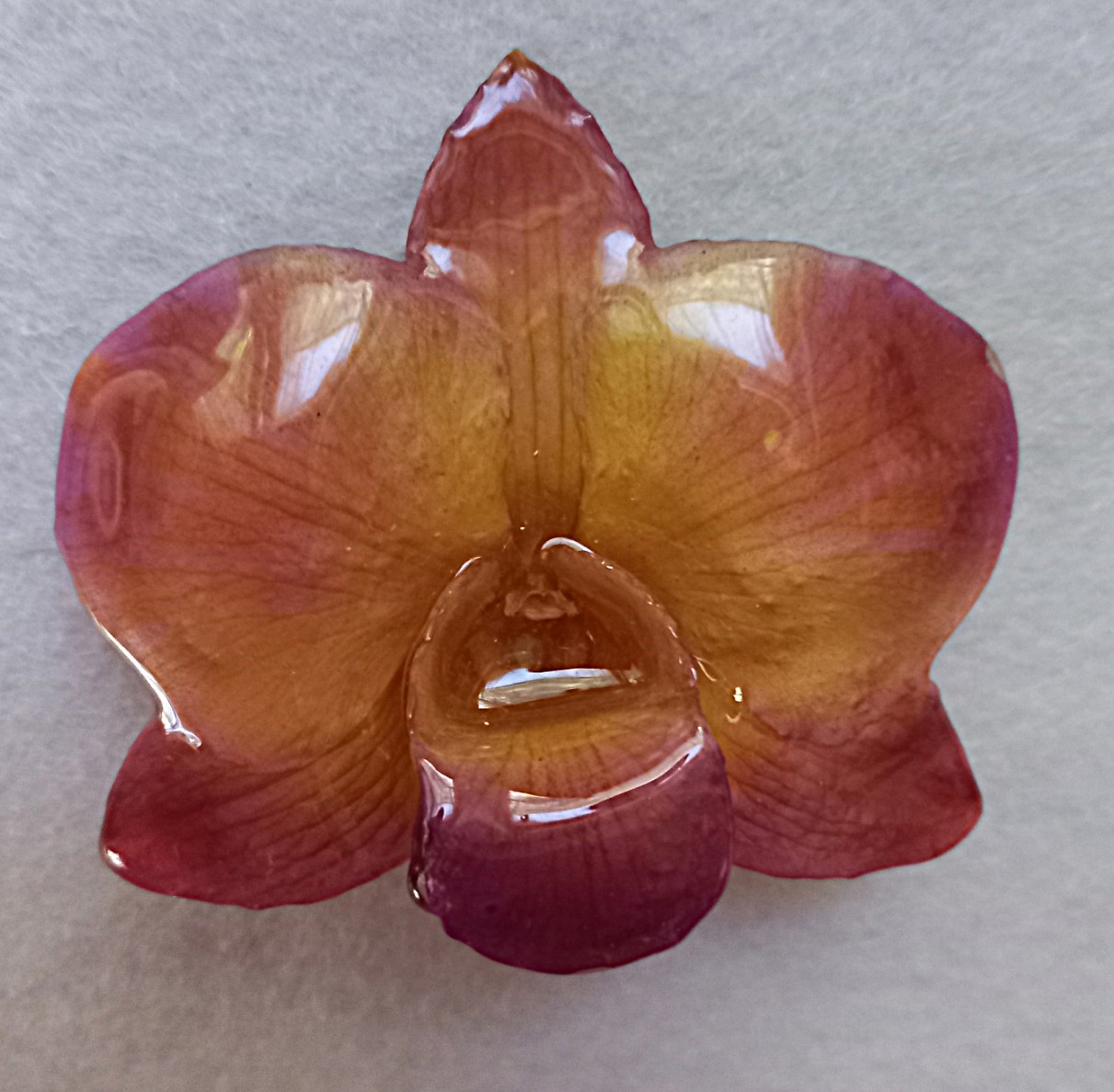 Dendrobium kitűző 8500,-Ft